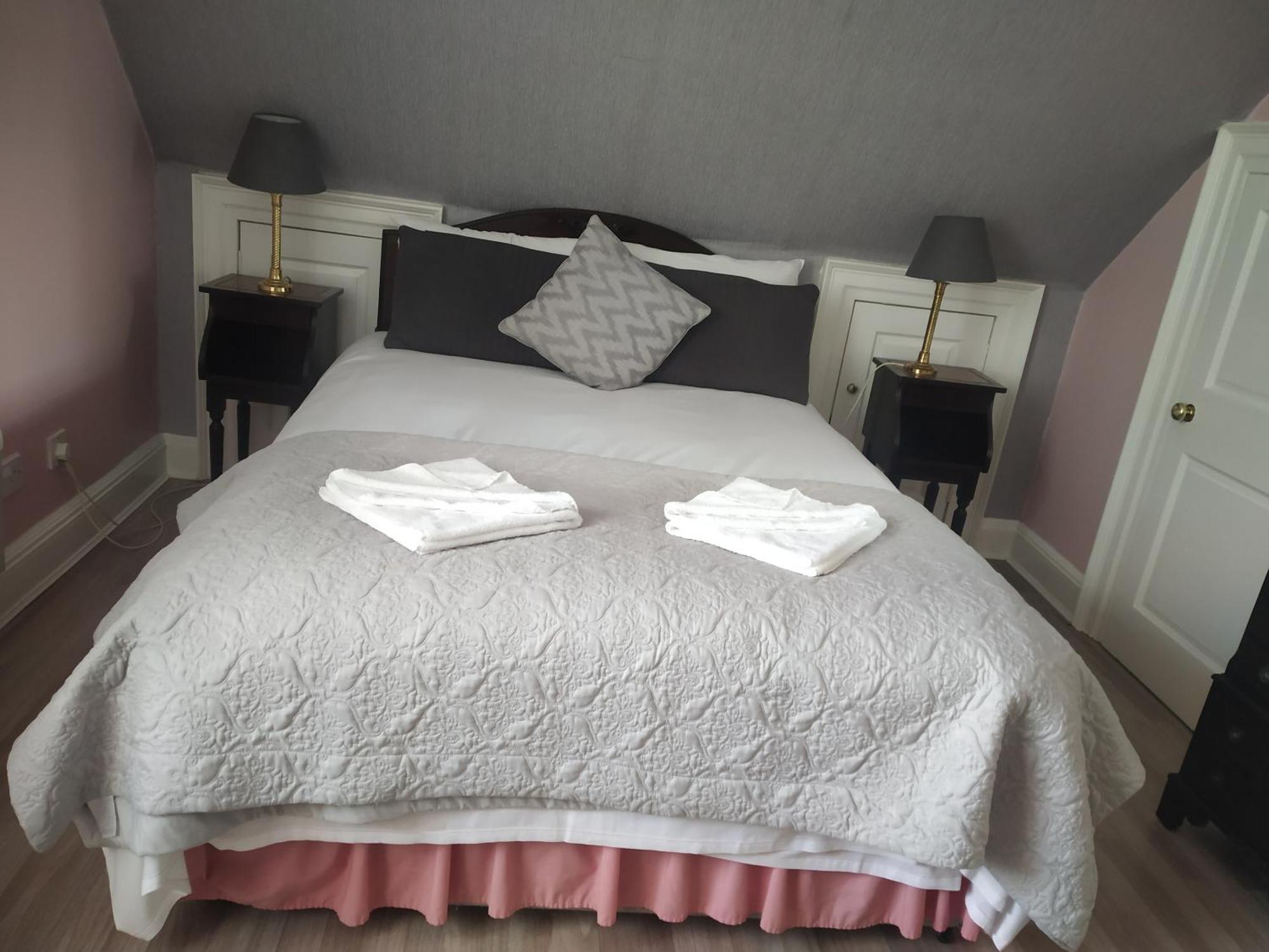 Glasgow City Charlotte Service Aparments Ngoại thất bức ảnh