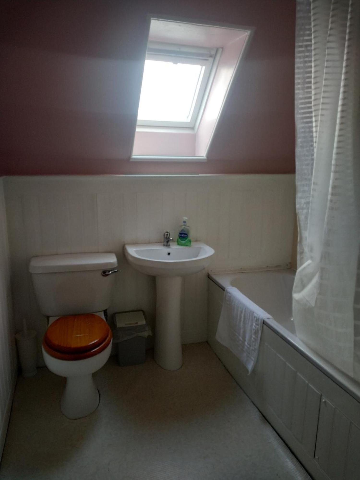 Glasgow City Charlotte Service Aparments Ngoại thất bức ảnh