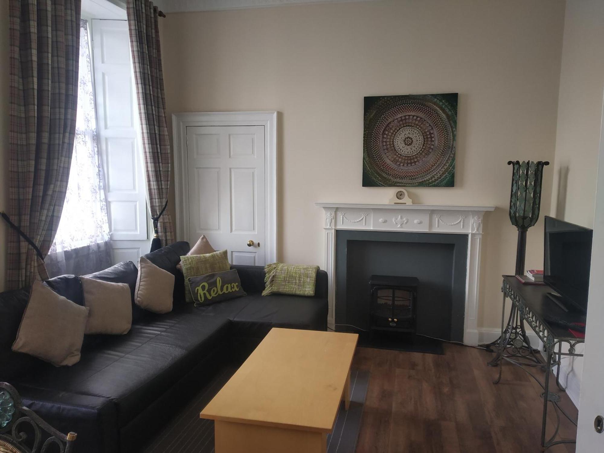 Glasgow City Charlotte Service Aparments Ngoại thất bức ảnh