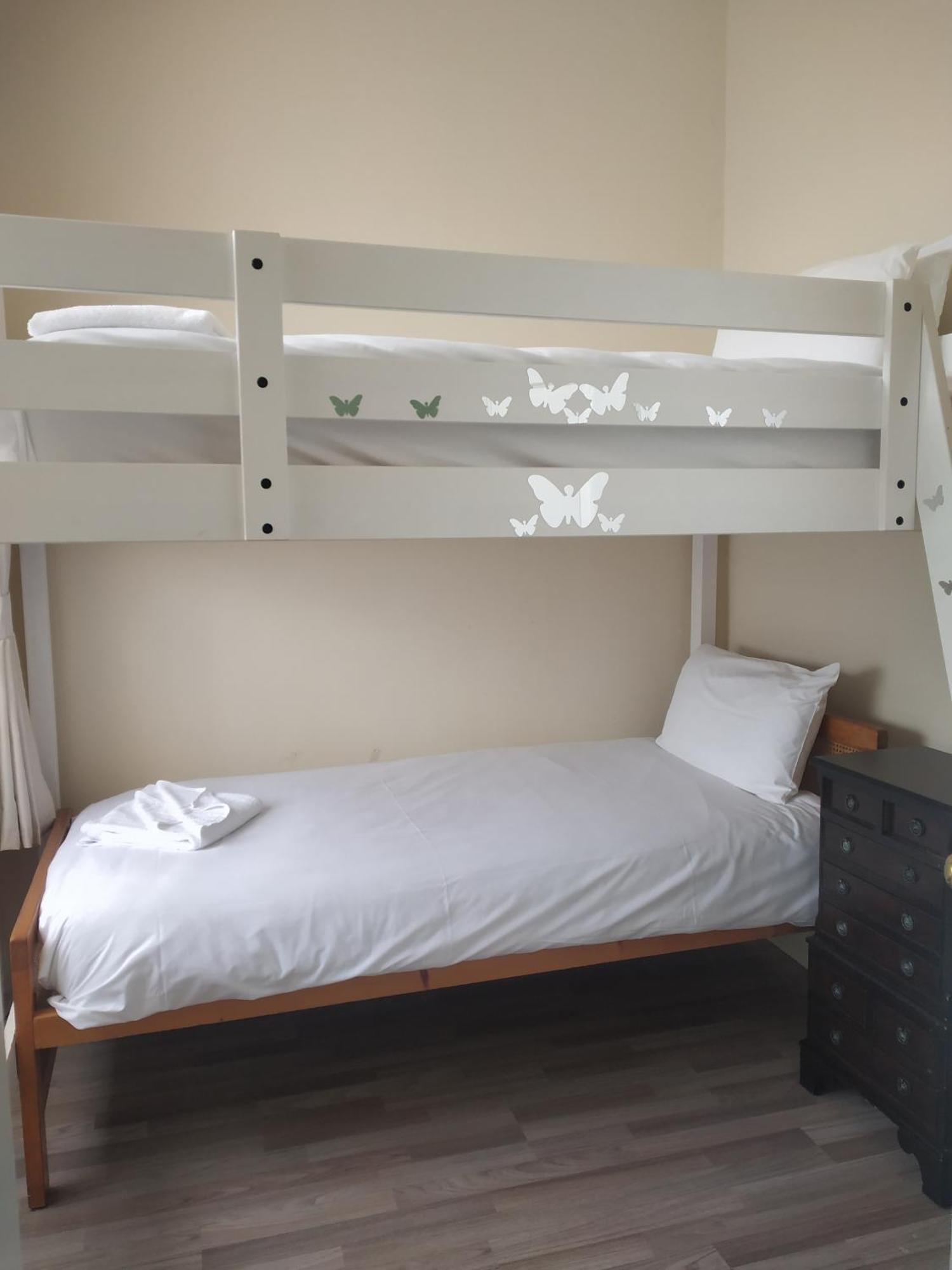 Glasgow City Charlotte Service Aparments Ngoại thất bức ảnh