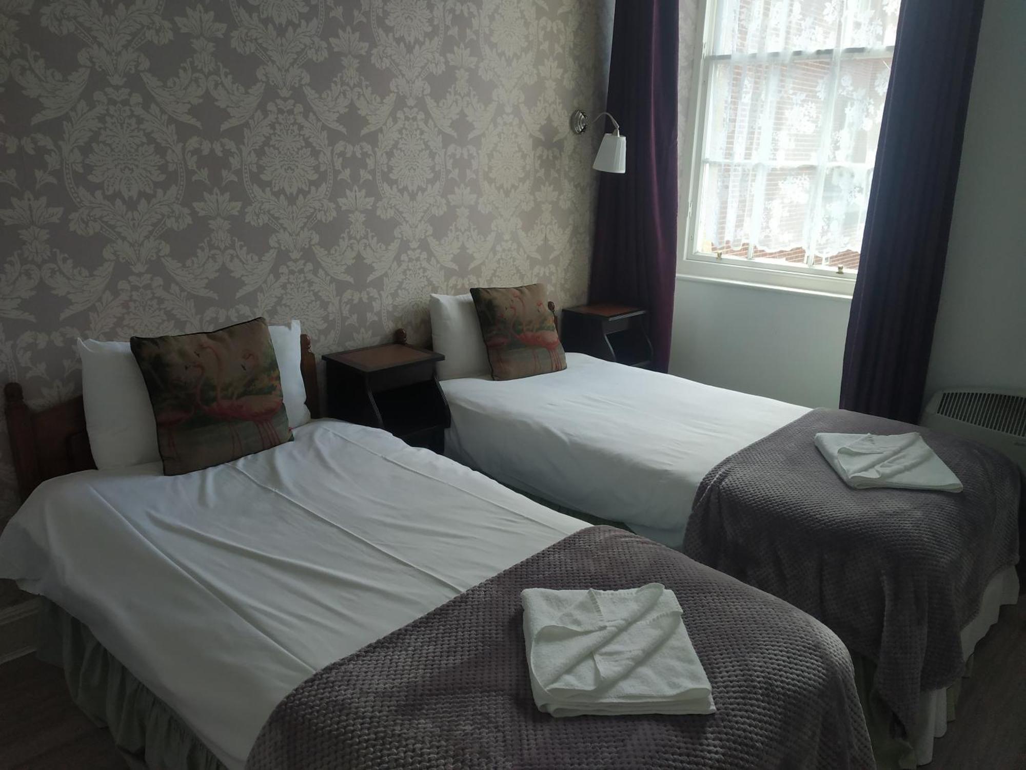 Glasgow City Charlotte Service Aparments Ngoại thất bức ảnh